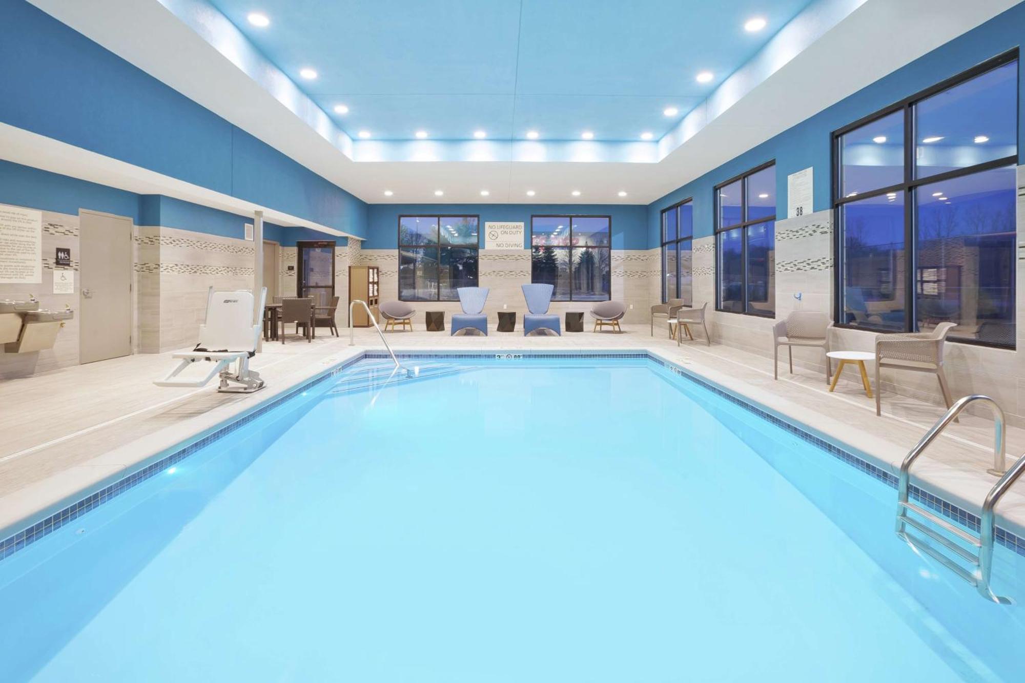 Hampton Inn & Suites Grandville Grand Rapids South Екстериор снимка