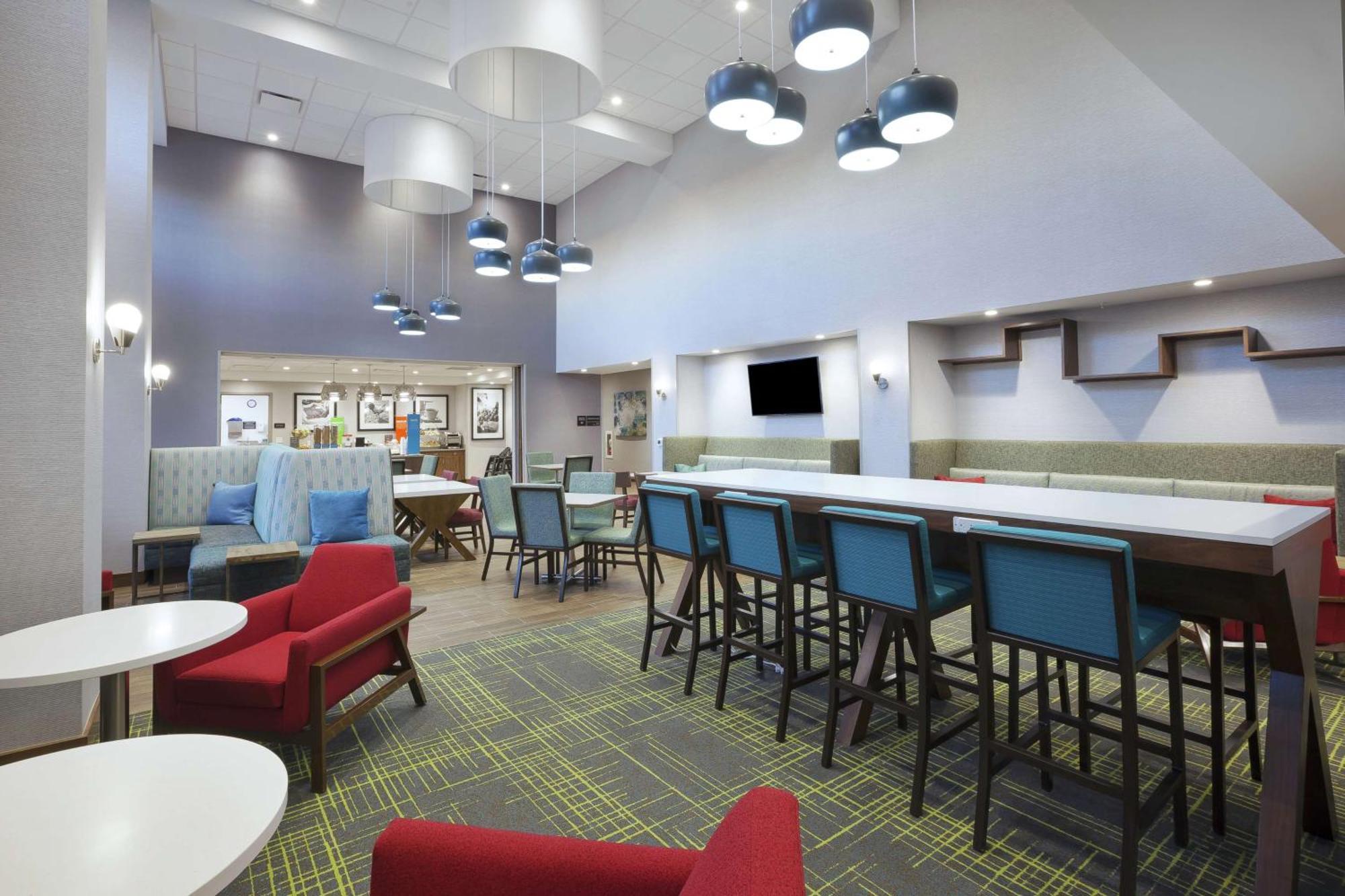 Hampton Inn & Suites Grandville Grand Rapids South Екстериор снимка