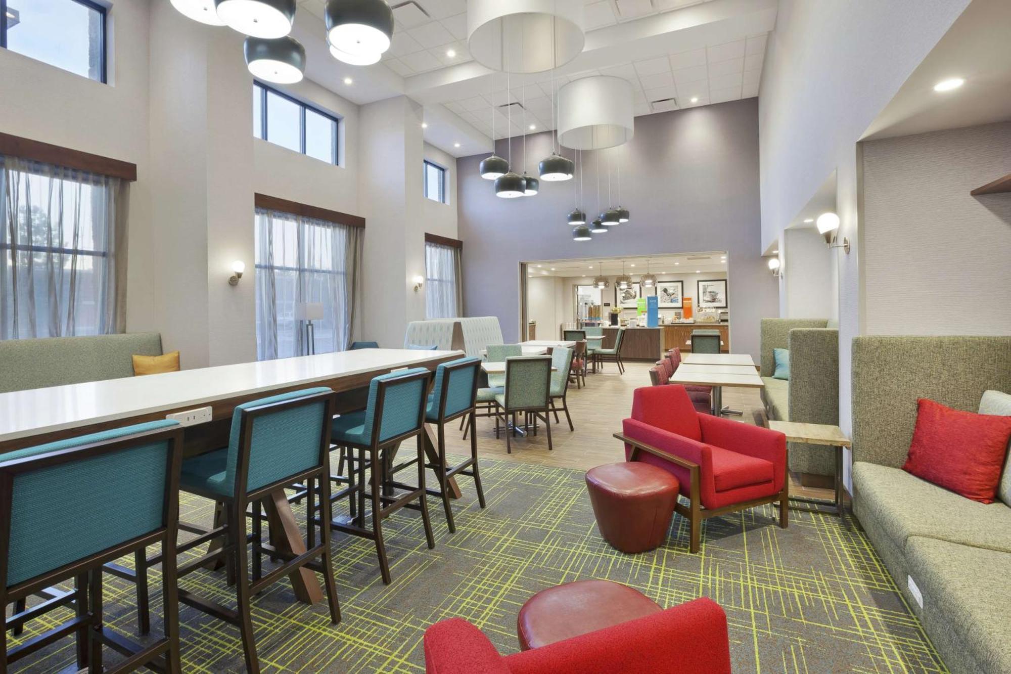 Hampton Inn & Suites Grandville Grand Rapids South Екстериор снимка