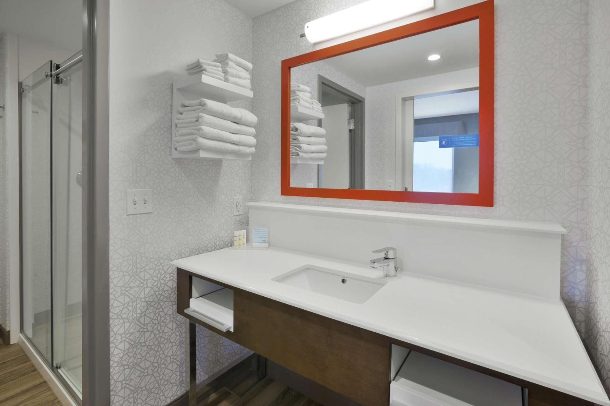 Hampton Inn & Suites Grandville Grand Rapids South Екстериор снимка